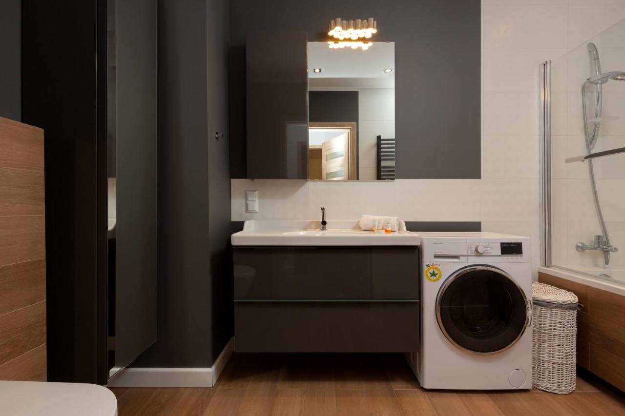 Active City Apartments Warsaw By Noclegi Renters Exteriör bild