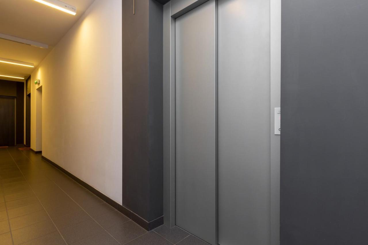 Active City Apartments Warsaw By Noclegi Renters Exteriör bild